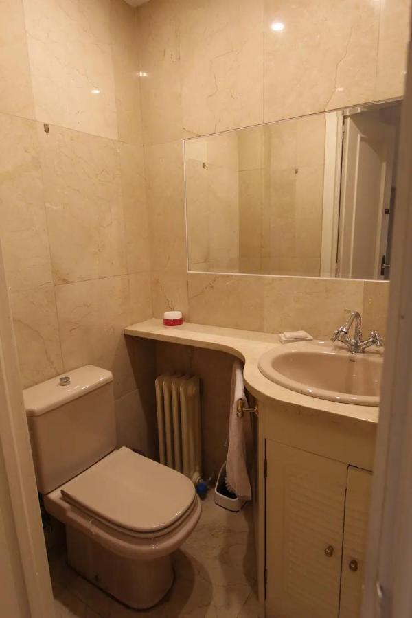 Paraiso Rooms Coliving Мадрид Екстериор снимка
